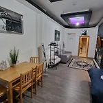 31 London Road Liverpool Studio Sleeps 4